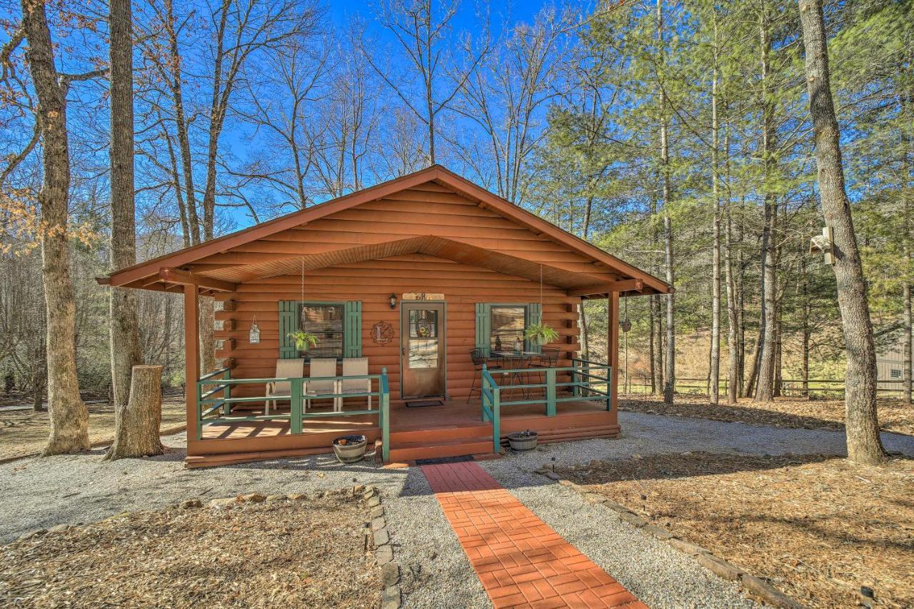 Franklin Cabin With Porch Near Hiking And Waterfalls! Exterior photo