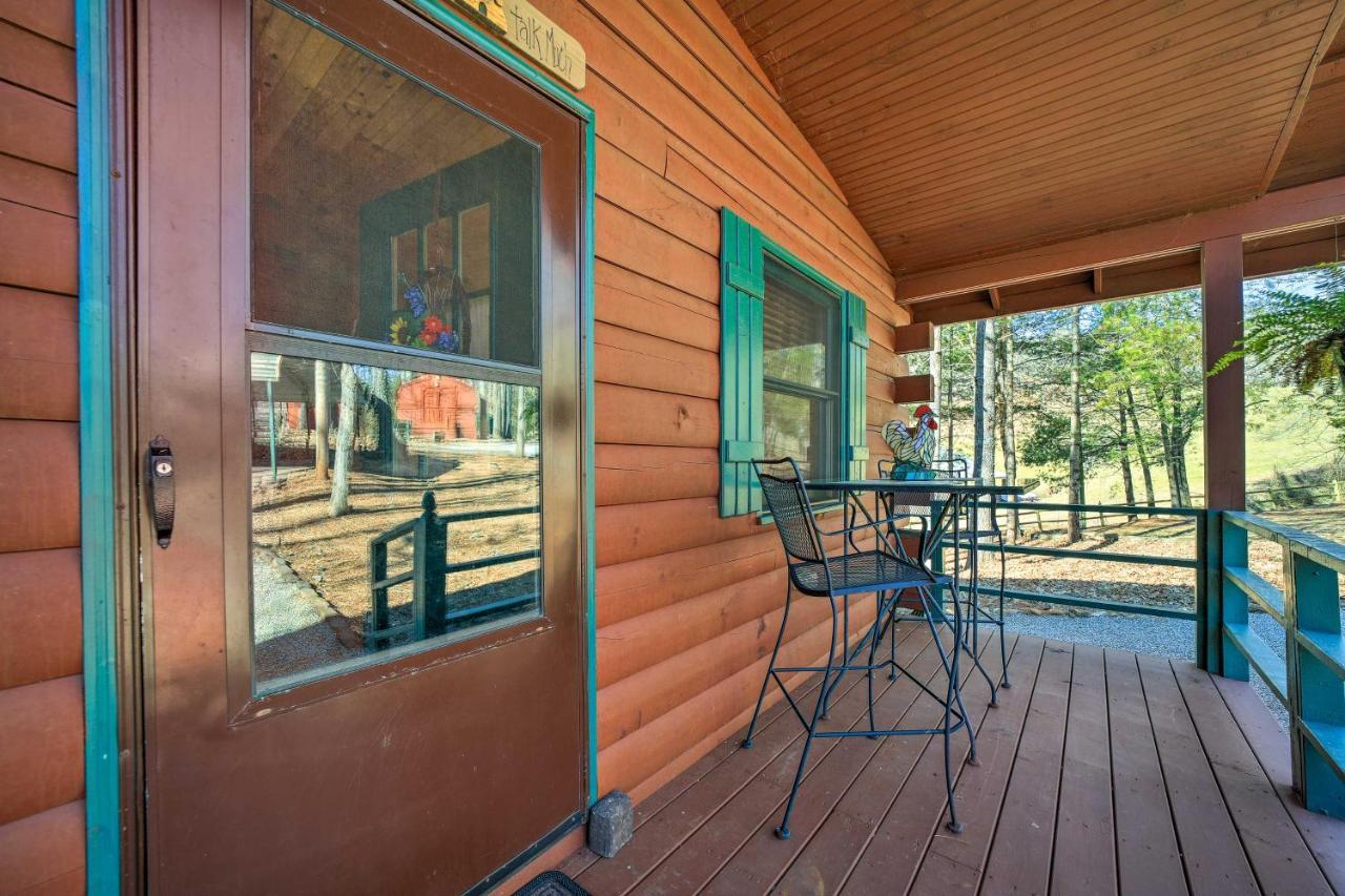 Franklin Cabin With Porch Near Hiking And Waterfalls! Exterior photo