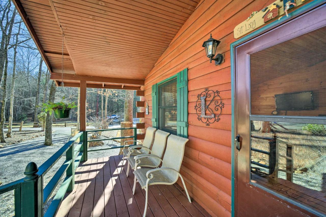 Franklin Cabin With Porch Near Hiking And Waterfalls! Exterior photo